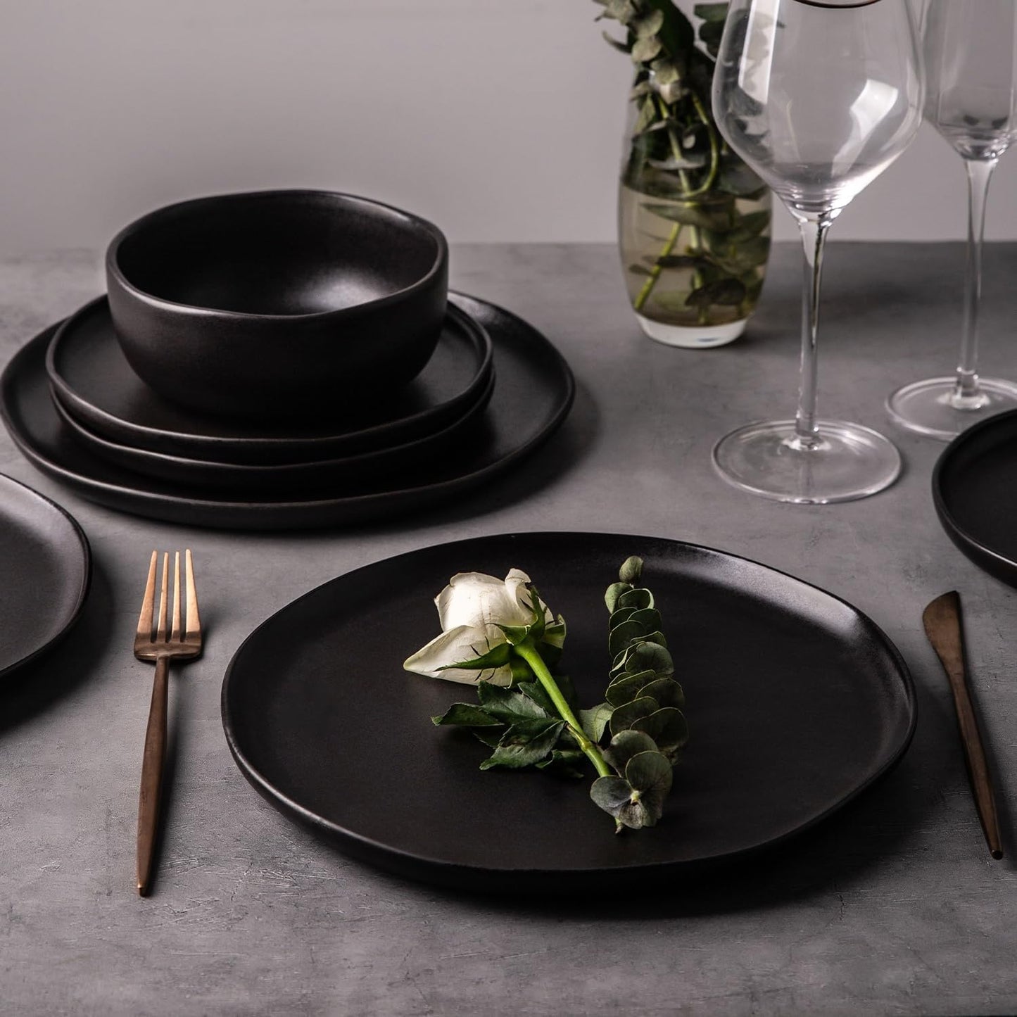 SLUDW005 Dinnerware Set - Matte Black