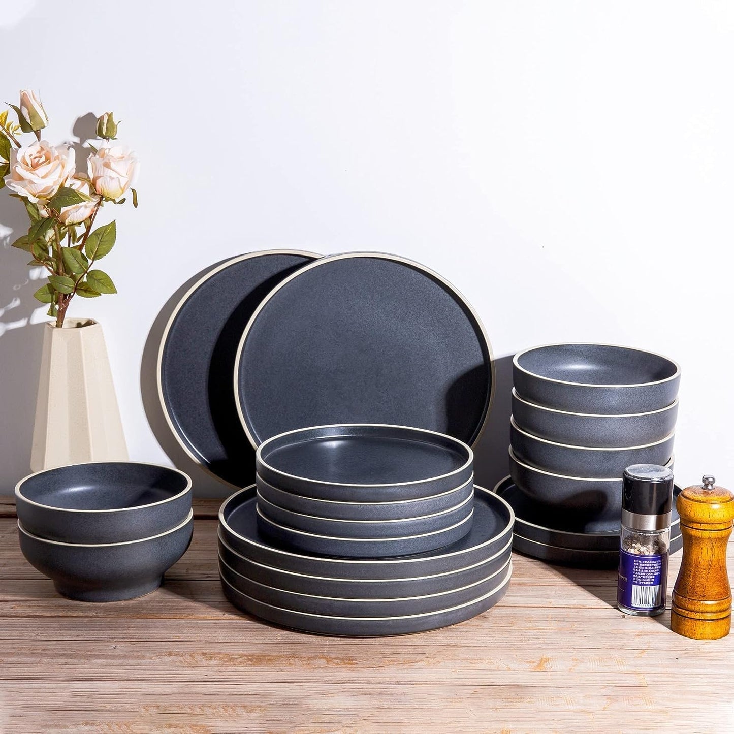 SLUDW013 Dinnerware Set - Black With White Rim