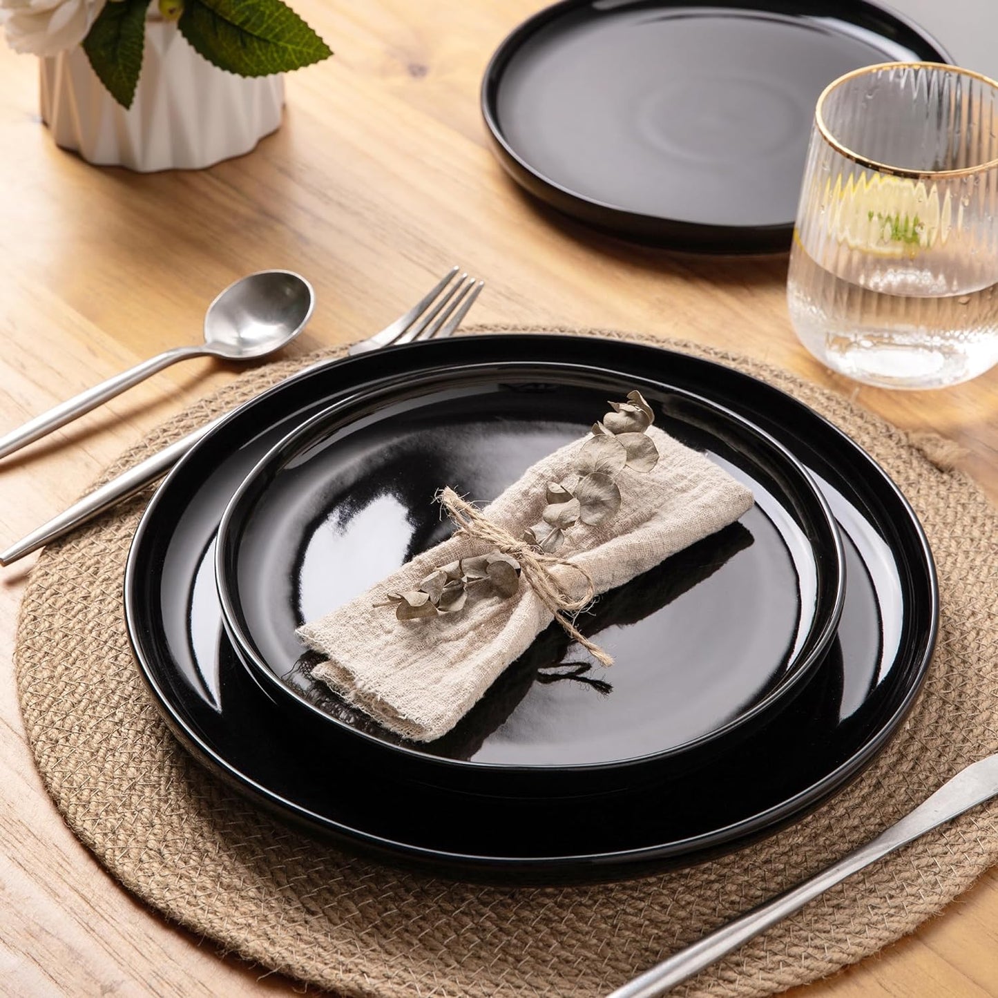 SLUDW065 Dinnerware Set - Black