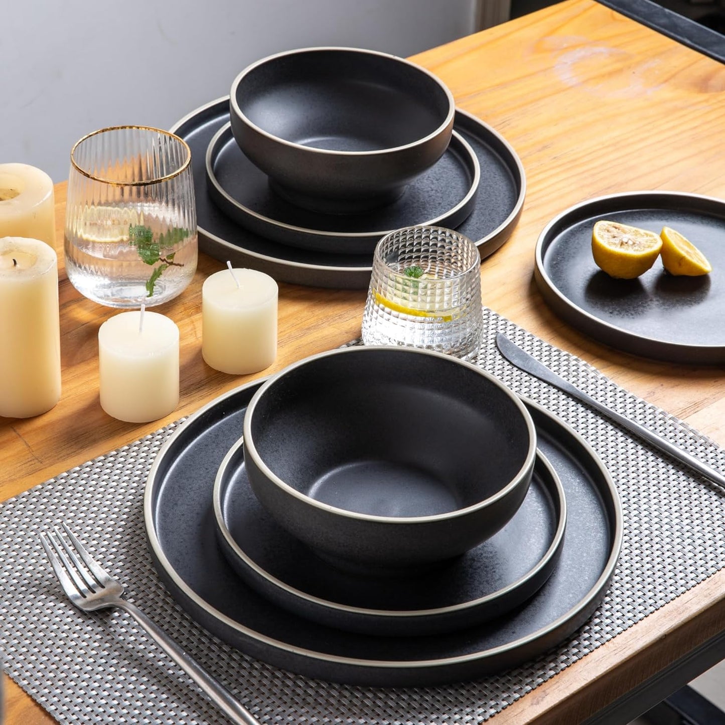 SLUDW013 Dinnerware Set - Black With White Rim