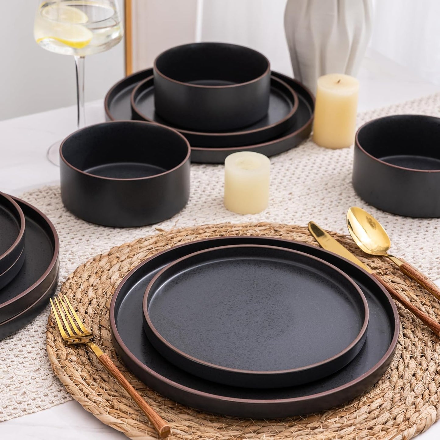 SLUDW013 Dinnerware Set - Black With Coffee Rim